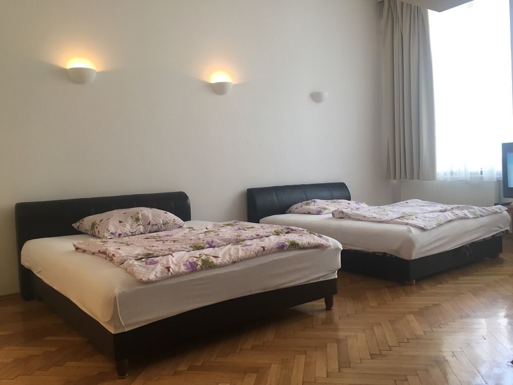 Corso Apartment Budapest Ngoại thất bức ảnh